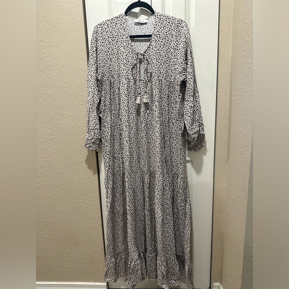 Carly Jean Laurel Maxi Dress Tiered Animal Print Tan Oversized Boho , M - Picture 8 of 11